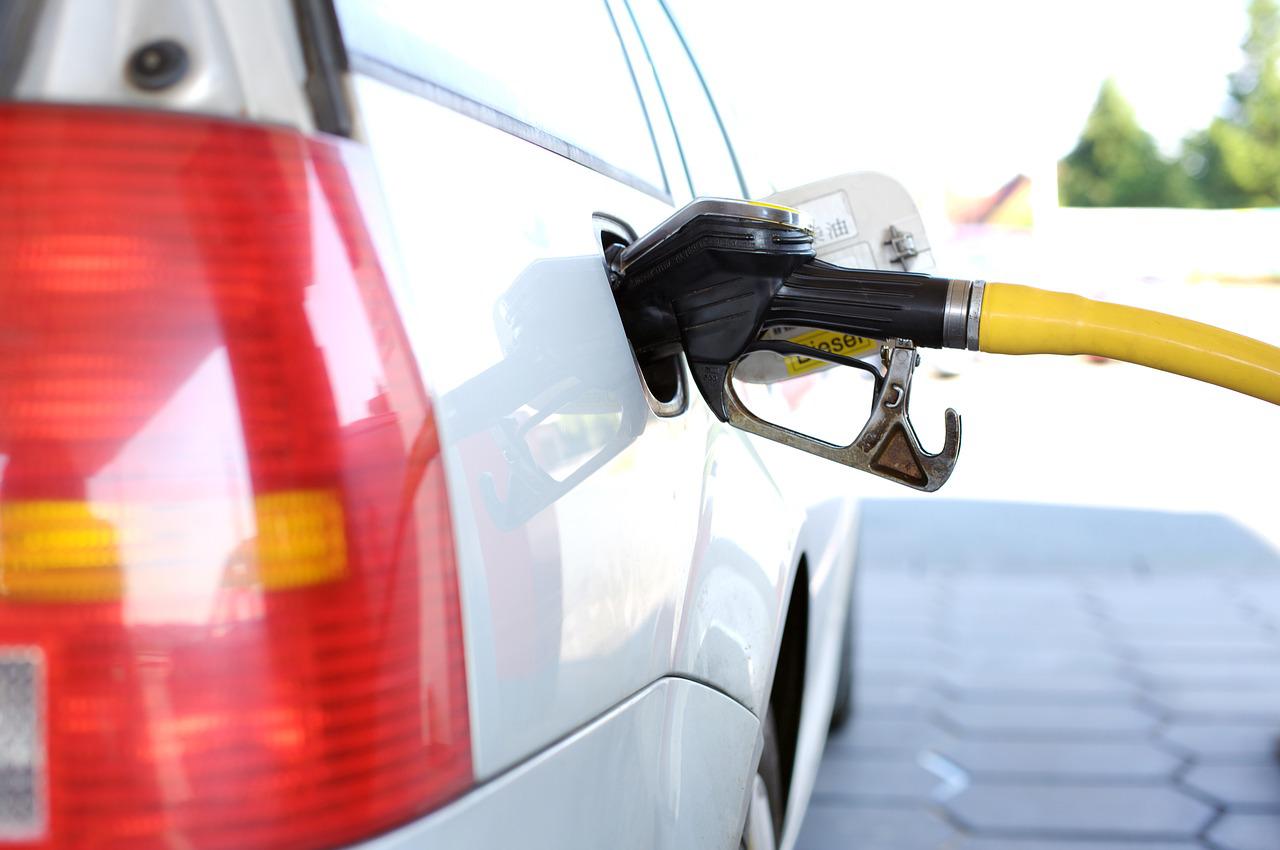 Lowest petrol prices in Devon August 2022